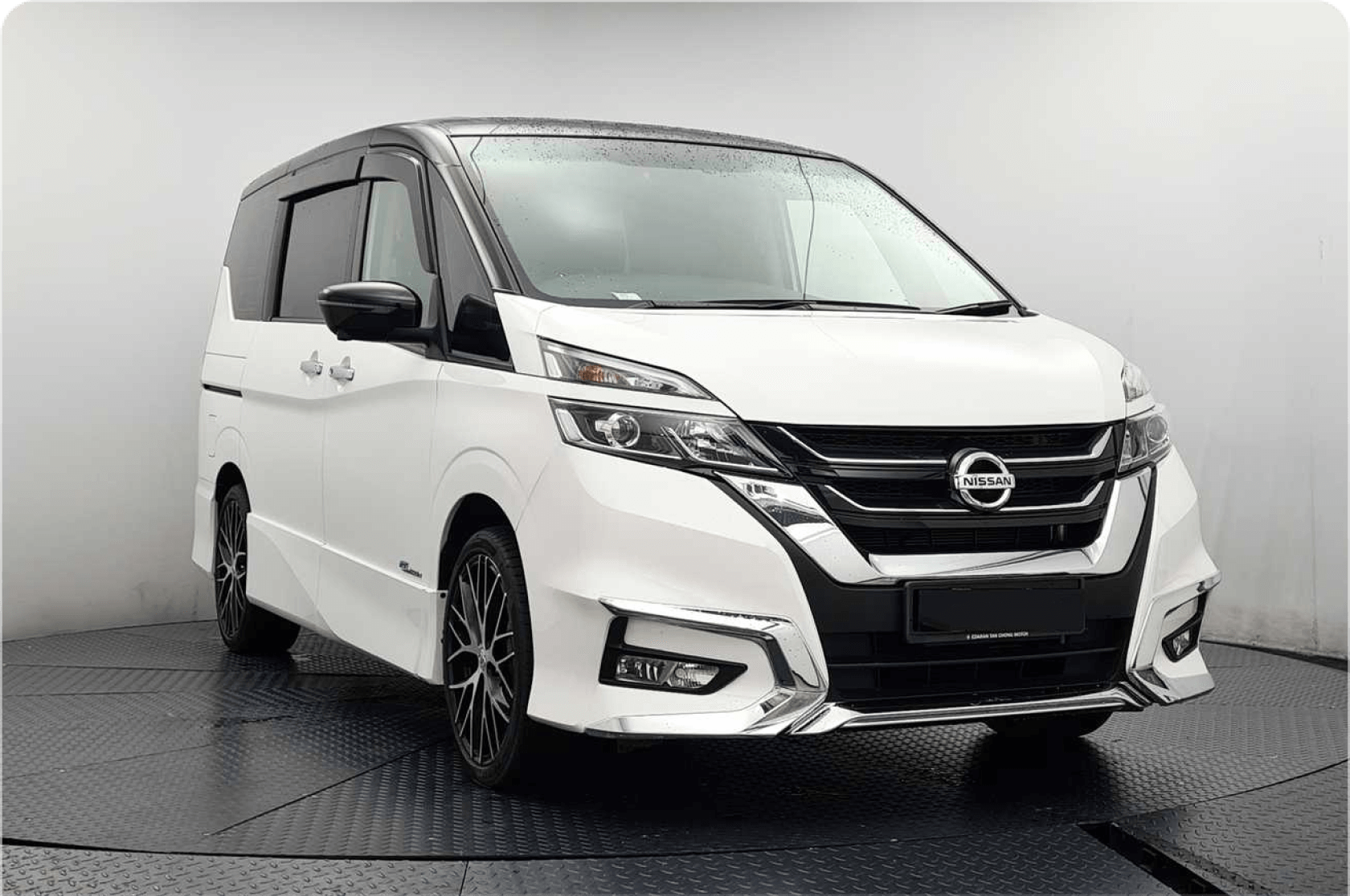 Car Rental Nissan Serena 2020 Paphos Cyprus